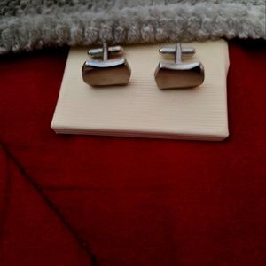 Geoffrey Beene Cuff Links